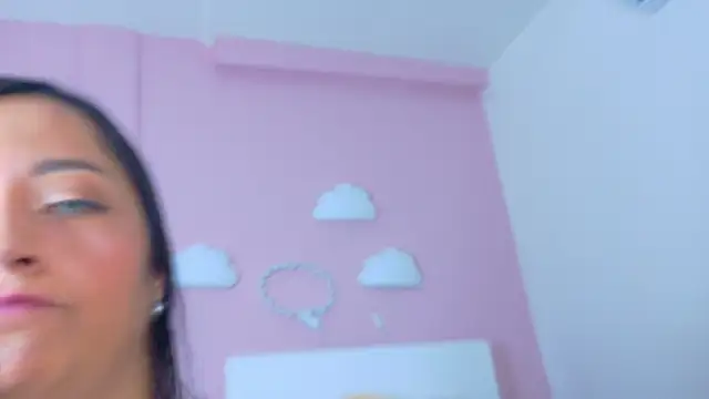 CrystalTaylor__'s Live XXX Chat