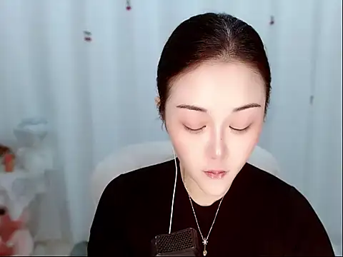 Amy-cnbaby's Live XXX Chat
