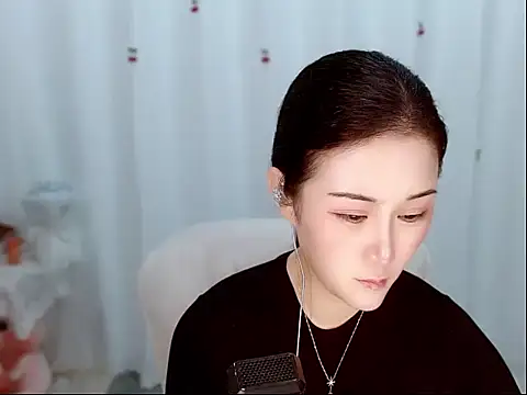 Amy-cnbaby's Live XXX Chat