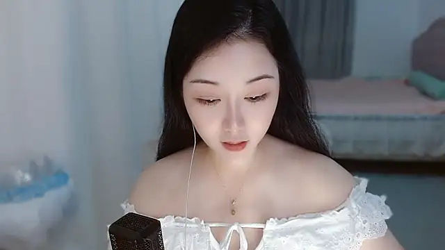 Amy-cnbaby Live XXX-chat