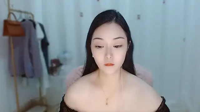 Amy-cnbaby's Live XXX Chat