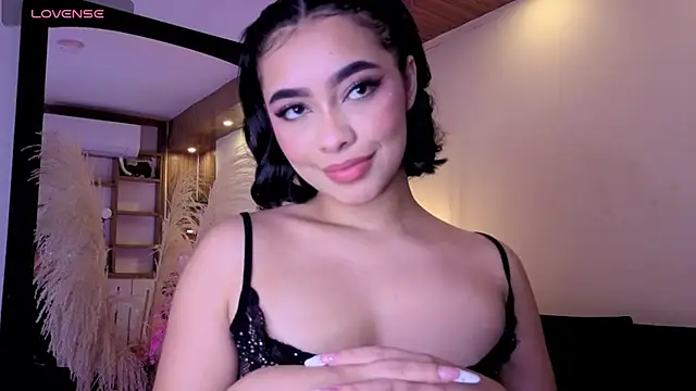 Chloe_monroee's Live XXX Chat