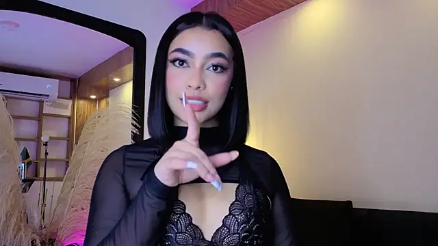 Chloe_monroee Obrolan Langsung XXX