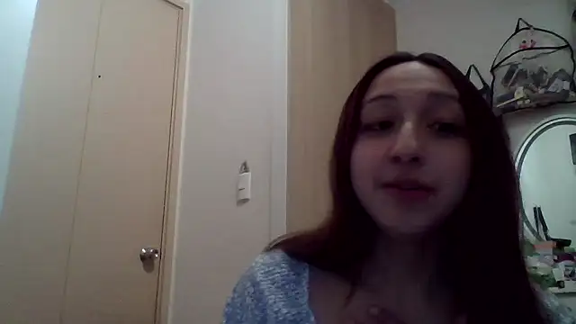 010874 Show in webcam