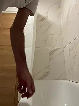 88ariiii webcam show