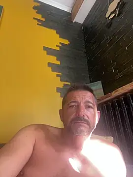 daddy3945 网络视讯表演