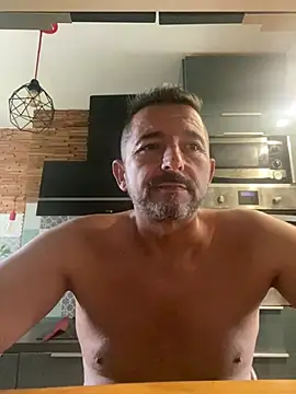 Show de daddy3945 na webcam