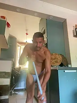 Show modela daddy3945 na web-kameri