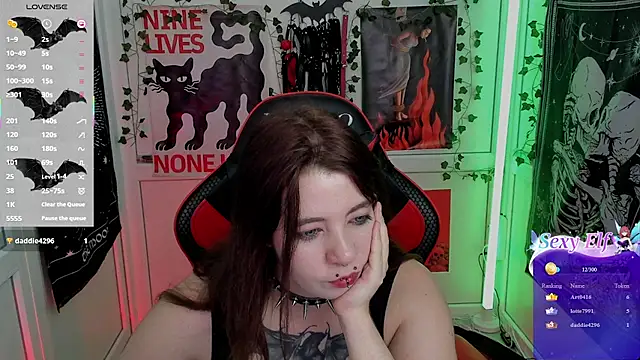 PurpleRune's Live XXX Chat