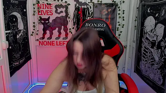 PurpleRunen Live XXX chat
