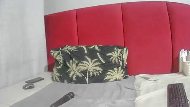 Mel90x's Live XXX Chat