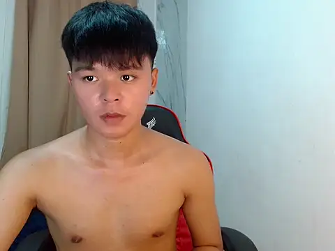 yourhotasiandoms 在線直播表演