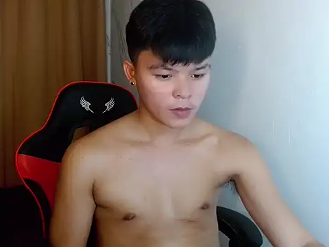 yourhotasiandoms Pertunjukan Webcam
