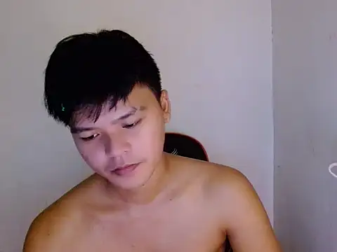 yourhotasiandoms Pertunjukan Webcam