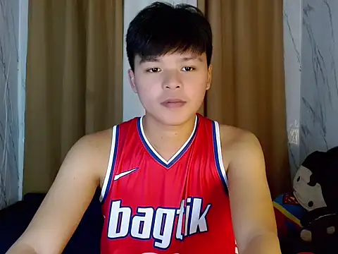 yourhotasiandoms Pertunjukan Webcam