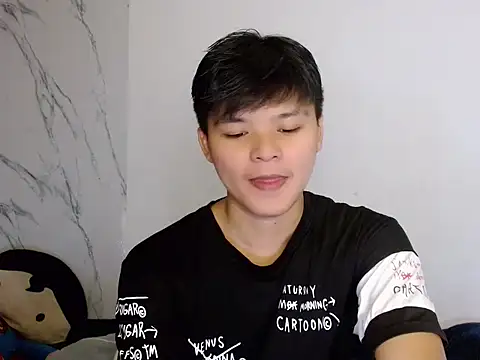 yourhotasiandoms Pertunjukan Webcam