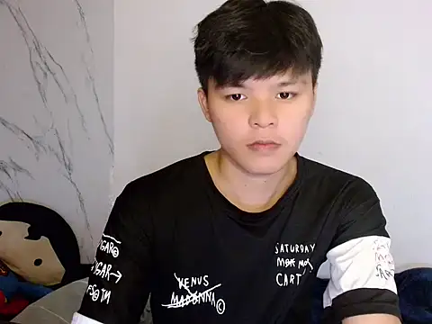 yourhotasiandoms Pertunjukan Webcam