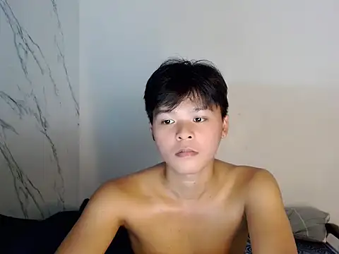 yourhotasiandoms Pertunjukan Webcam