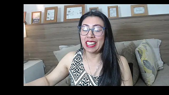 FranciscaVera Live XXX-chat