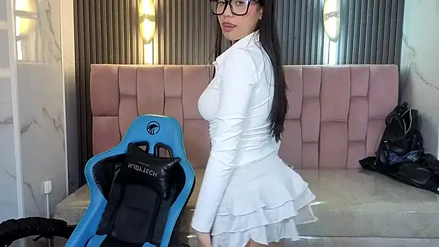 Eimy18_b's Webcam Show
