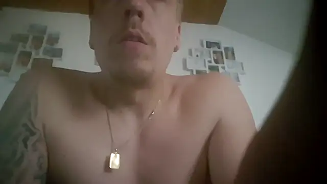 Kingclit1998 Webcam-Show