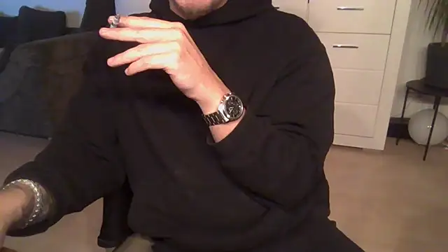 Kingclit1998 – webcam-show