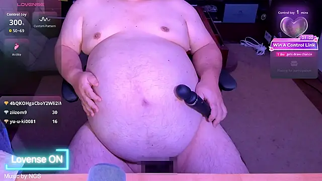 Pertunjukan Kamera Web ChubbyBEAR039