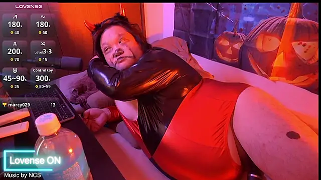 ChubbyBEAR039 Show Webcam