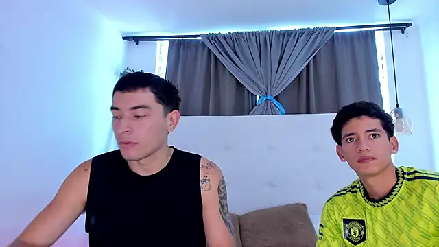 Alejo-and-Thiagon Live XXX chat