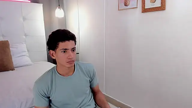 Вебкам-шоу Alejo-and-Thiago
