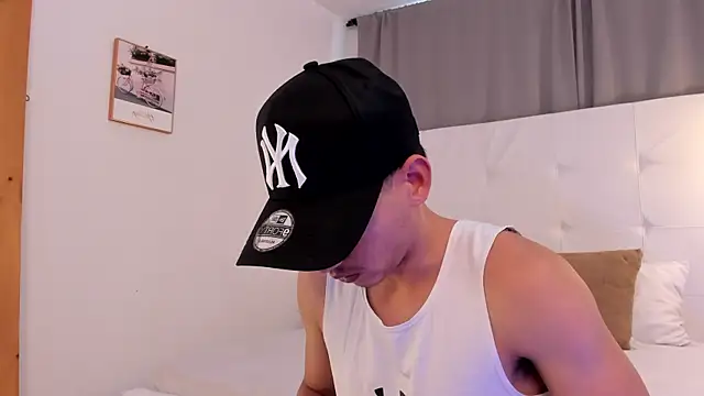 Alejo-and-Thiago Webcam Show
