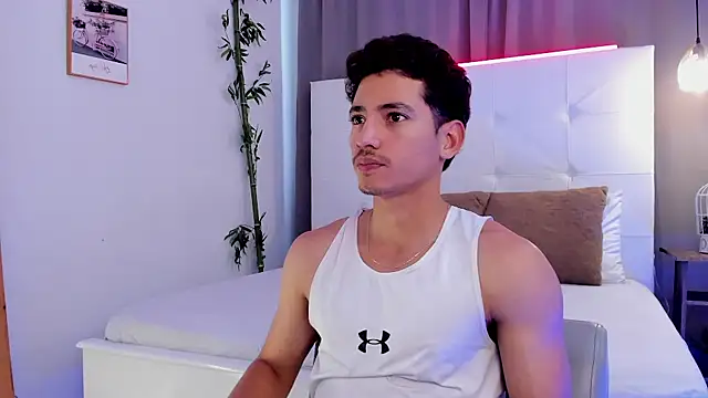 Chat +18 de Alejo-and-Thiago ao vivo