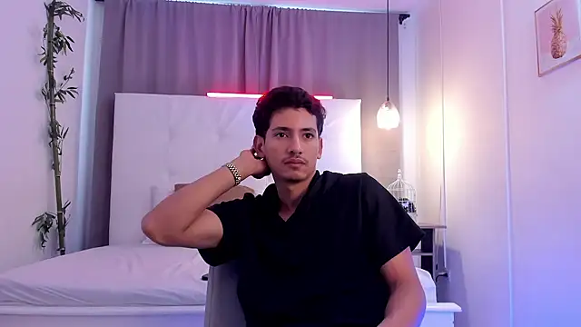 Alejo-and-Thiago Pertunjukan Webcam