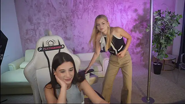 Melissa_kiss054 Webcamshow