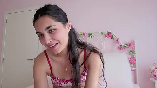 yourbella37 webcam show