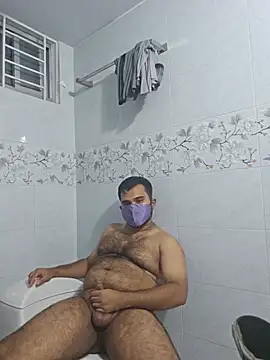 Assloverboy_2: διαδικτυακό σόου στην κάμερα