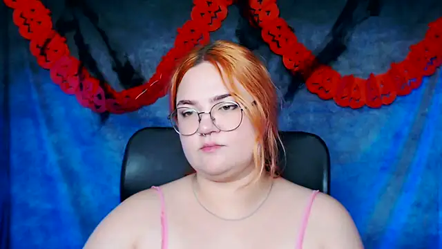 RinaRiii's Webcam Show