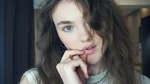 VickiPramln Webbikameraesitys