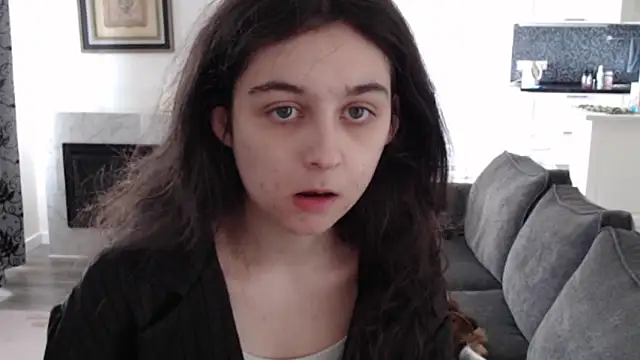 Show modela cute_lilia na web-kameri