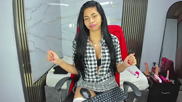 Ammy_Woodd – Naživo XXX chat