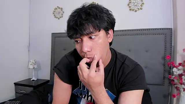 jhoan_evanss' Webcam Show