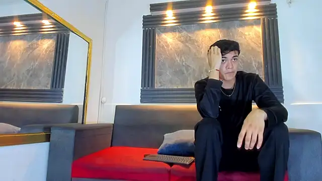 Yeff_26's Webcam Show