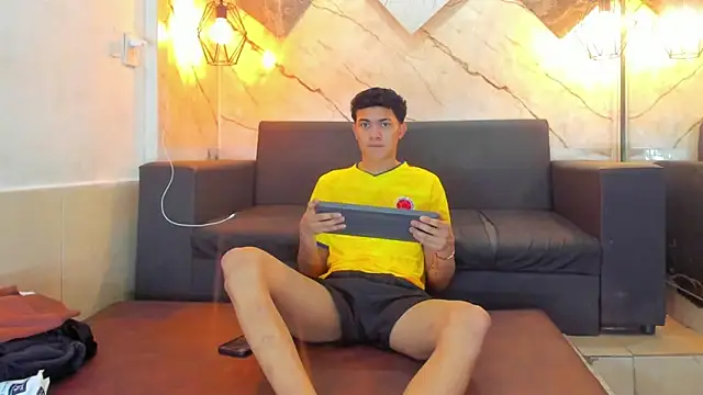 Yeff_26 webcam show