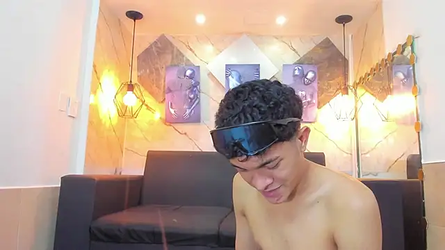 Yeff_26n Webbikameraesitys