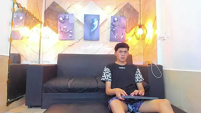 Yeff_26n Webbikameraesitys