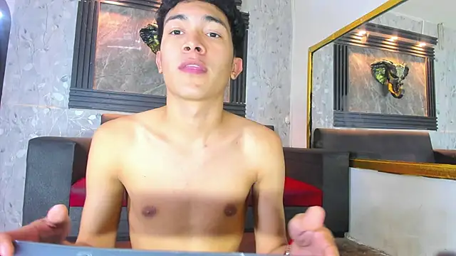 Yeff_26's Webcam Show
