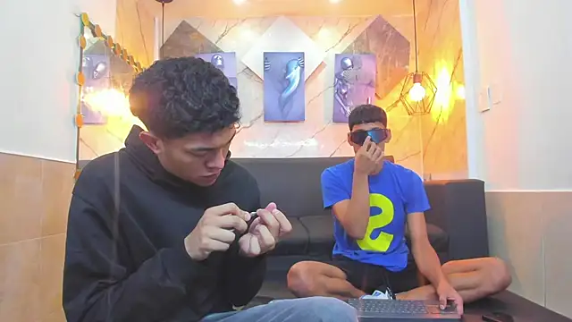 Yeff_26 Show Webcam