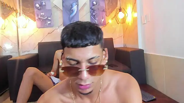 Yeff_26 Show Webcam