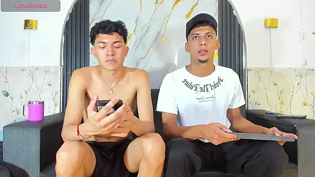 Yeff_26 Show Webcam