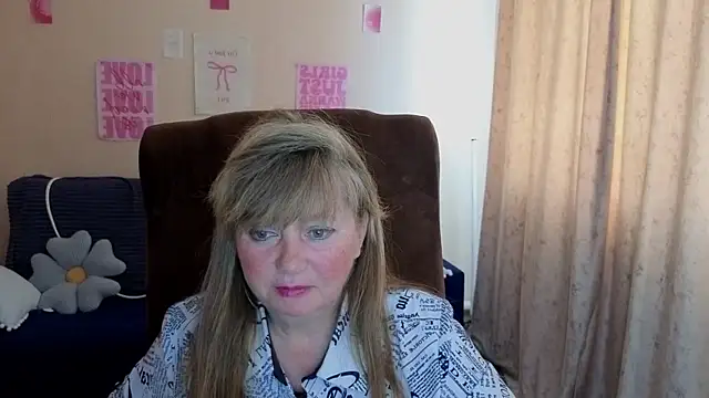 دردشة Melania_Cook الجنسية المباشرة